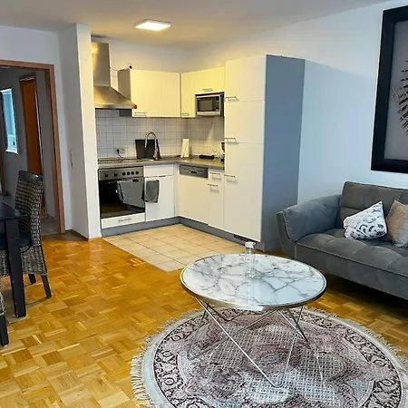 Aparment In Popular Neighborhood * Keulen