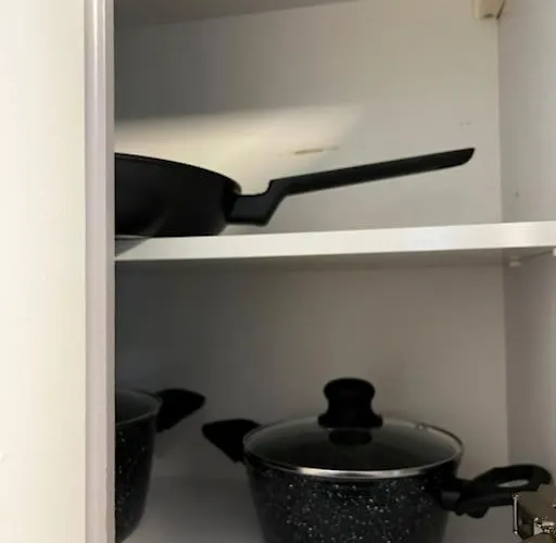 Apartment Aparment In Popular Neighborhood