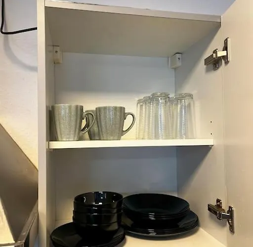 Aparment In Popular Neighborhood Apartment