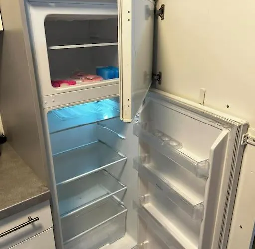 Aparment In Popular Neighborhood Apartment