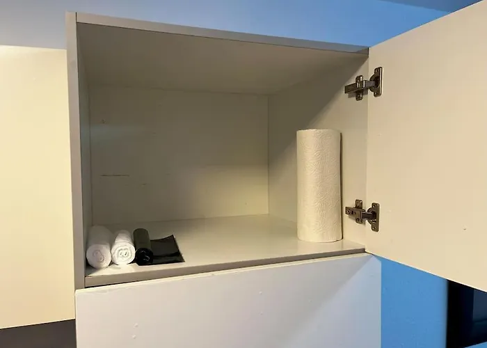 Aparment In Popular Neighborhood Apartament