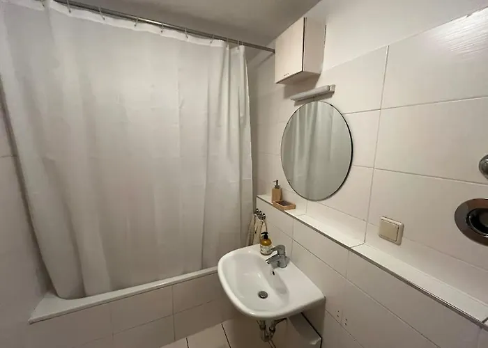 Aparment In Popular Neighborhood Apartament *