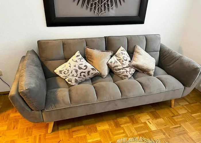 Aparment In Popular Neighborhood * Kolonia