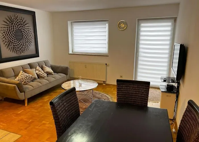 Aparment In Popular Neighborhood Apartament *